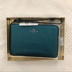 COACH NWT Wristlet